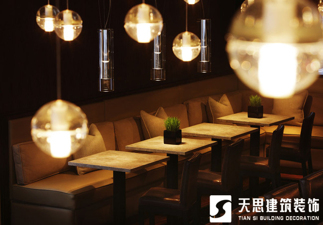 <a href=http://m.lianganren.com/anli/ target=_blank class=infotextkey>合肥工裝</a>公司